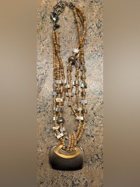 Chico's wooden layered bead necklace